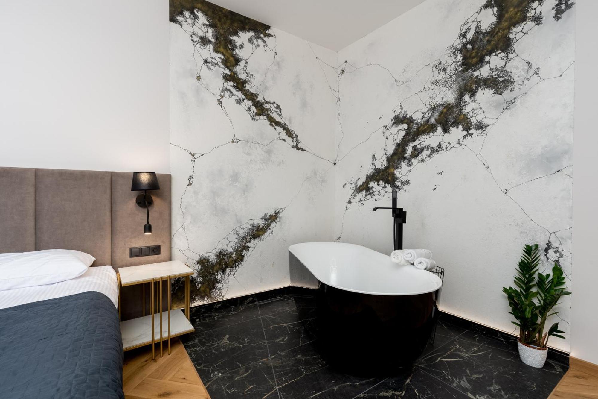Spa Bedrooms With Sauna&Bath And Free Parking Cracovie Extérieur photo
