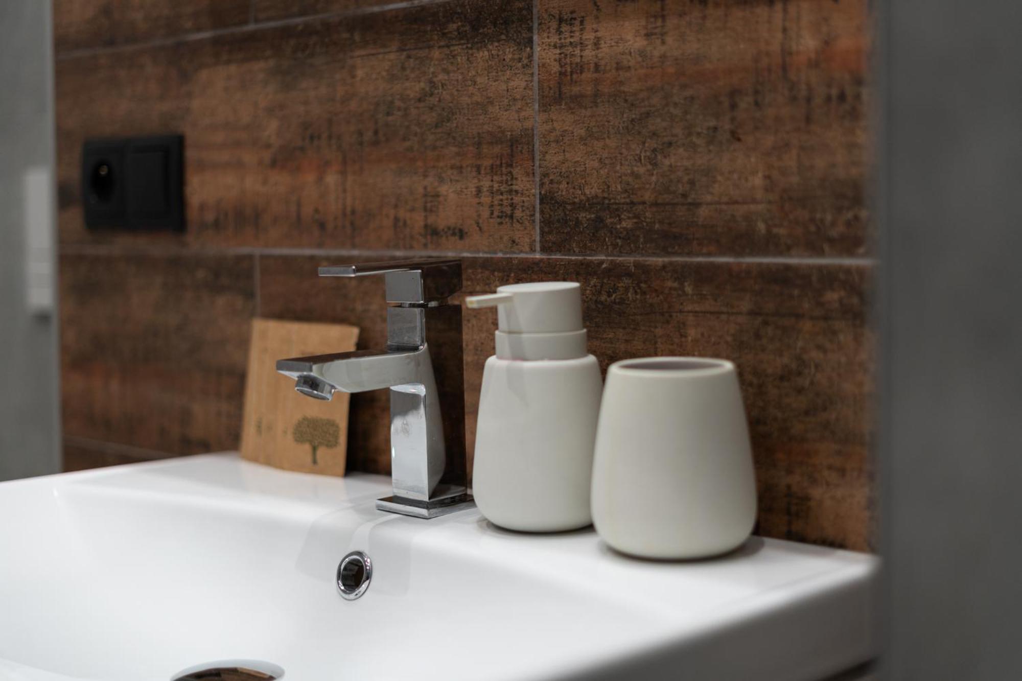Spa Bedrooms With Sauna&Bath And Free Parking Cracovie Extérieur photo