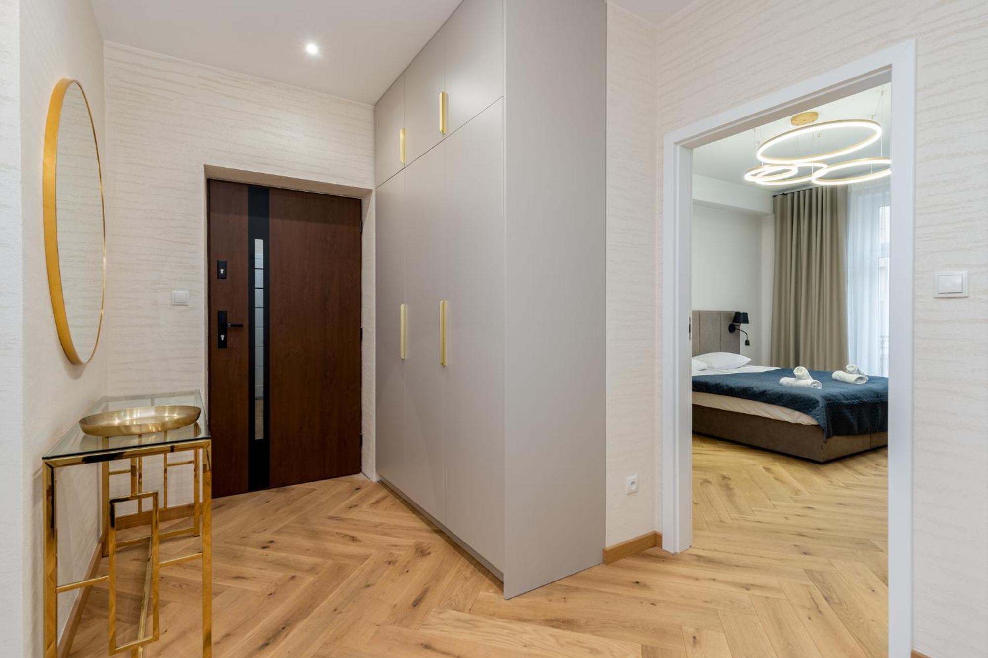 Spa Bedrooms With Sauna&Bath And Free Parking Cracovie Extérieur photo