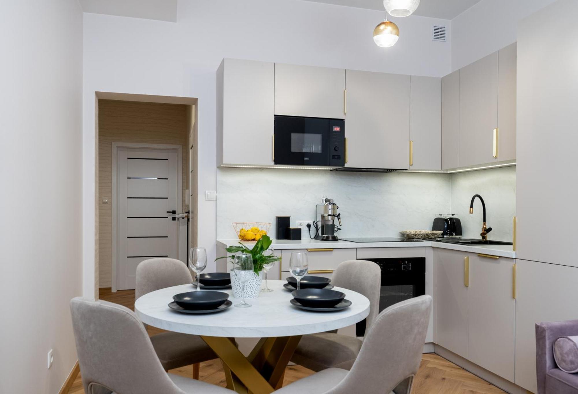 Spa Bedrooms With Sauna&Bath And Free Parking Cracovie Extérieur photo