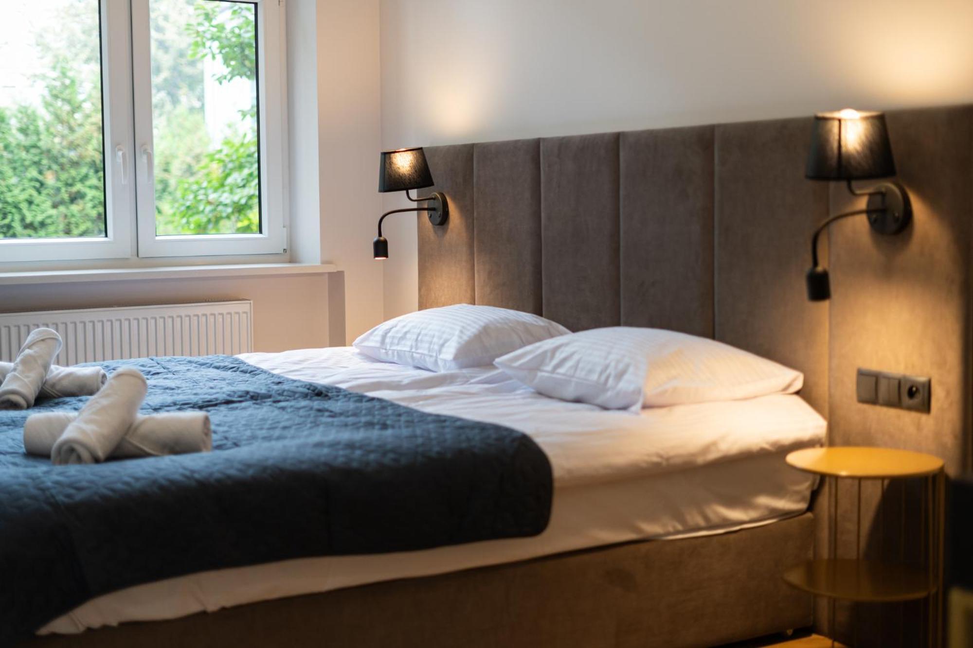 Spa Bedrooms With Sauna&Bath And Free Parking Cracovie Extérieur photo
