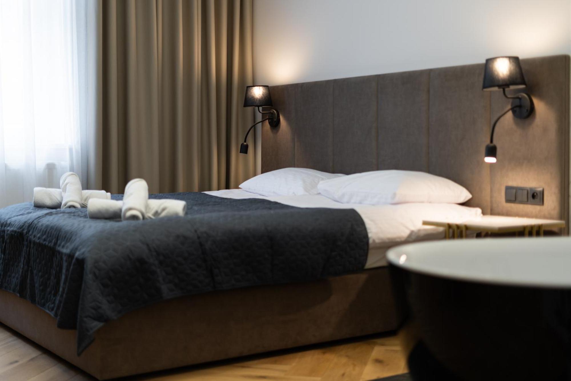 Spa Bedrooms With Sauna&Bath And Free Parking Cracovie Extérieur photo